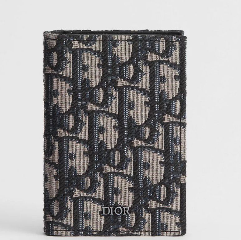 Dior wallet