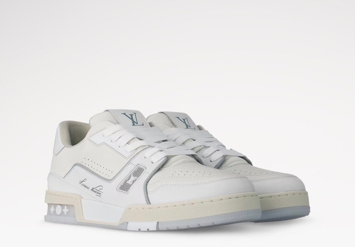 LV Trainers Grey grained leather