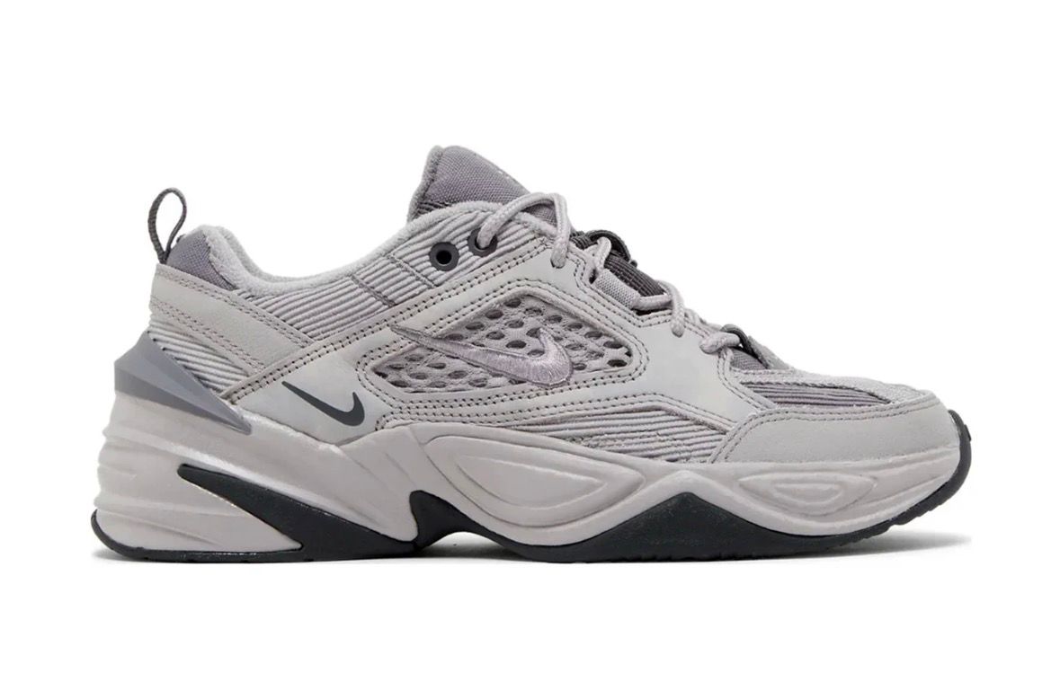 Nike M2K