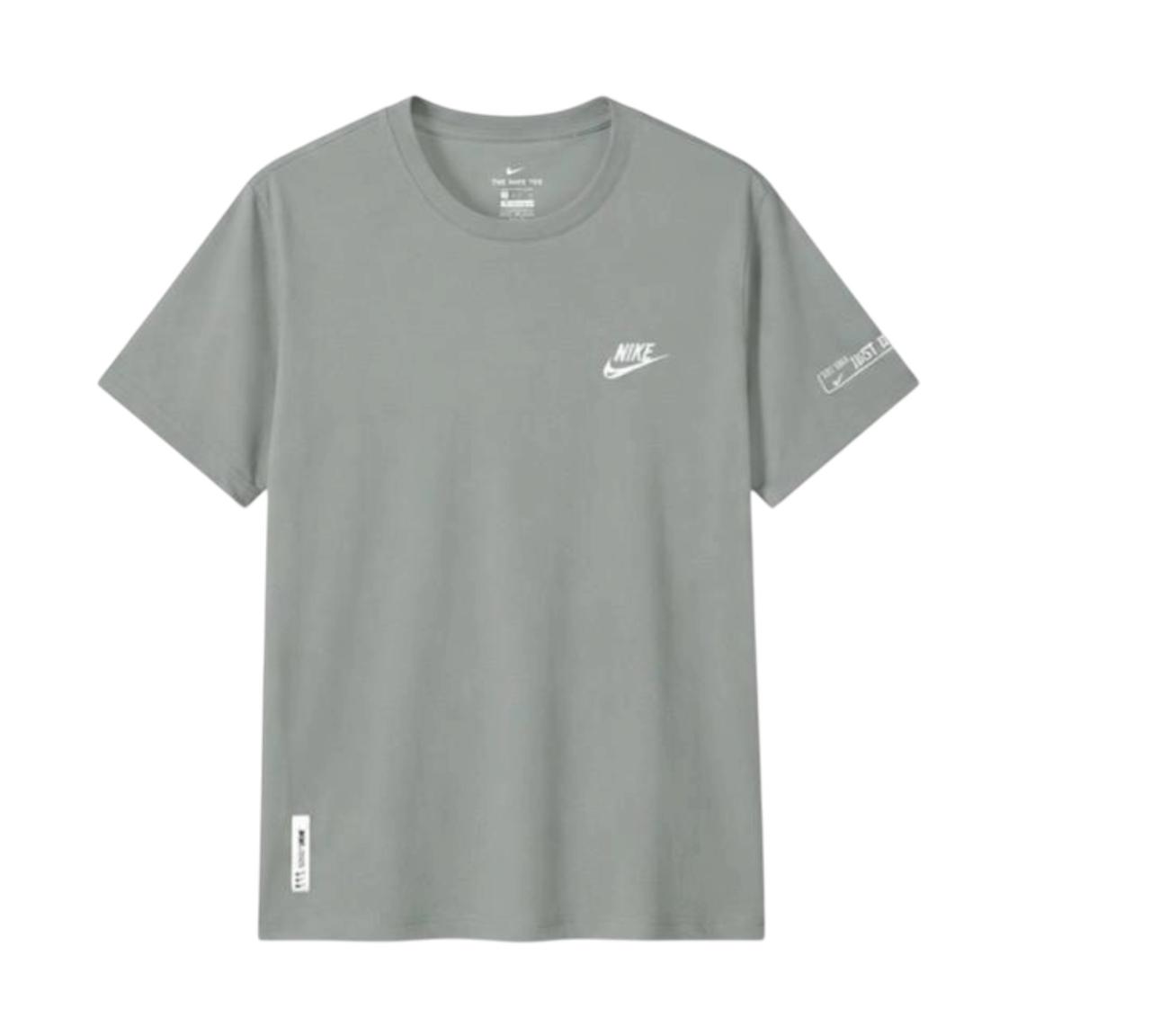 Nike T-Shirt