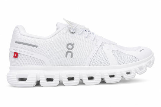 On Cloud Sneaker