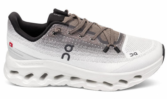 On Cloud Sneaker